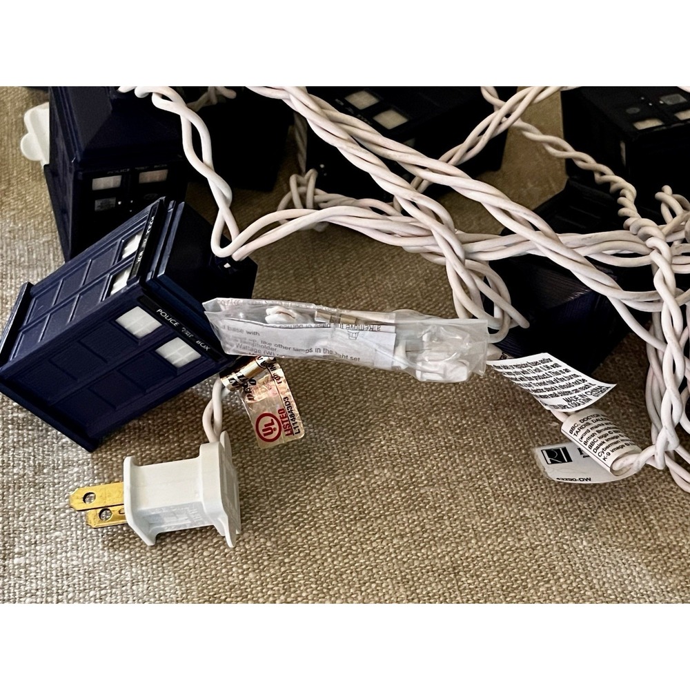 BBC Doctor Who Tardis Police Call Box String Lights Set of 10 Working 43290-DW - Picture 6 of 8